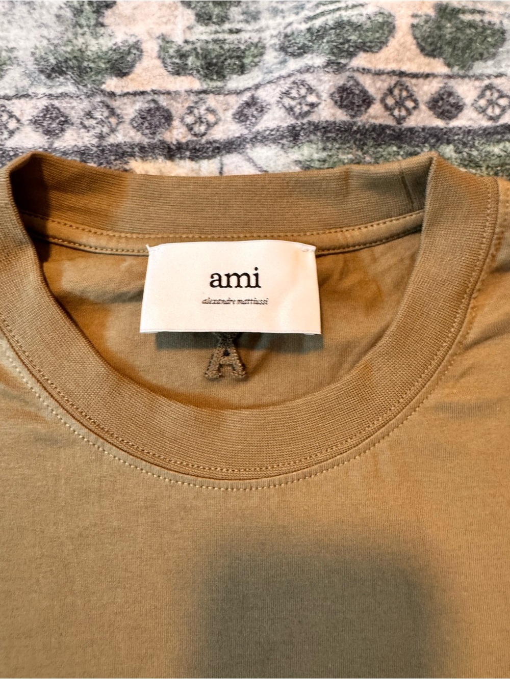 AMI Paris Embroidered Logo T-Shirt Khaki Olive Cotton Tee Size M Portugal - Picture 3 of 7